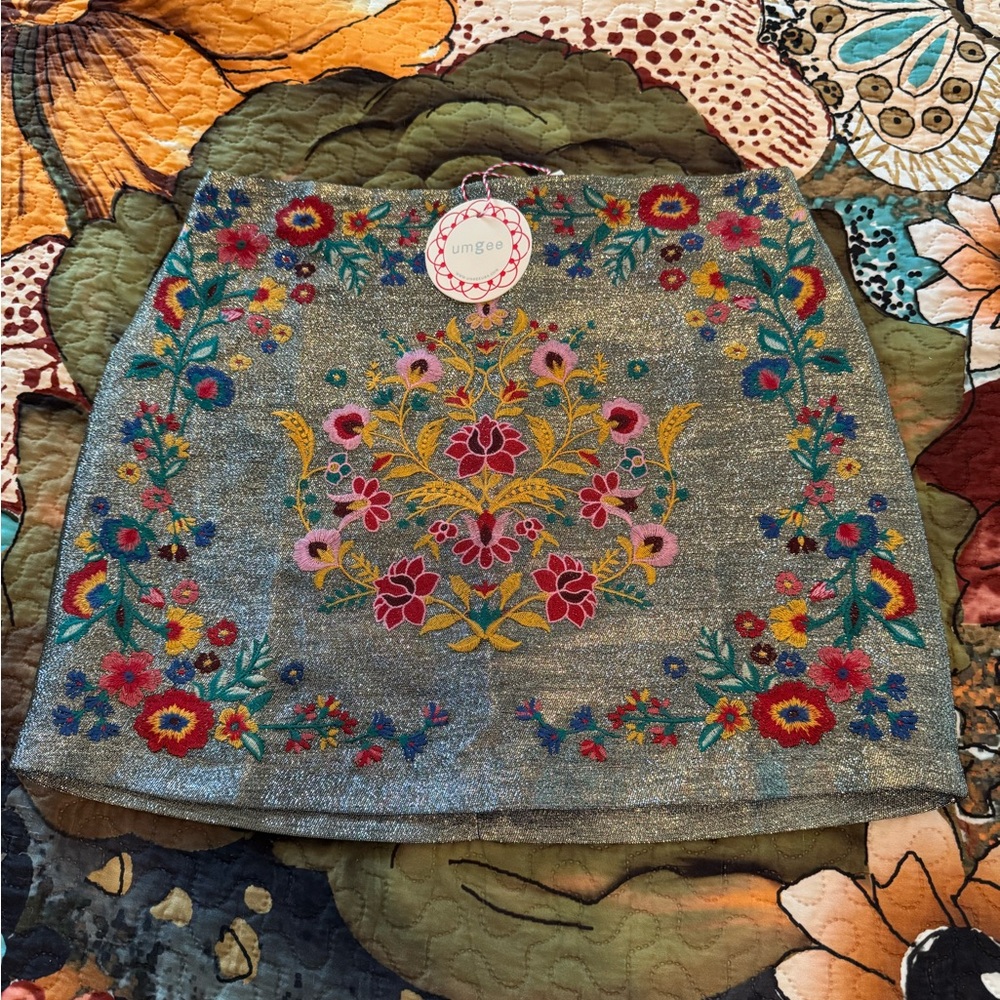 NWT UMGEE-Embroidered Floral Skirt - Multicolor